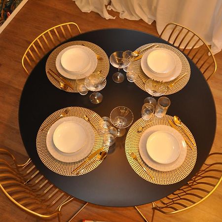 Elegante Appartamento Milano Buitenkant foto